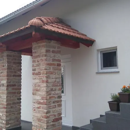 Gacka Valley Licko Lesce Exterior photo
