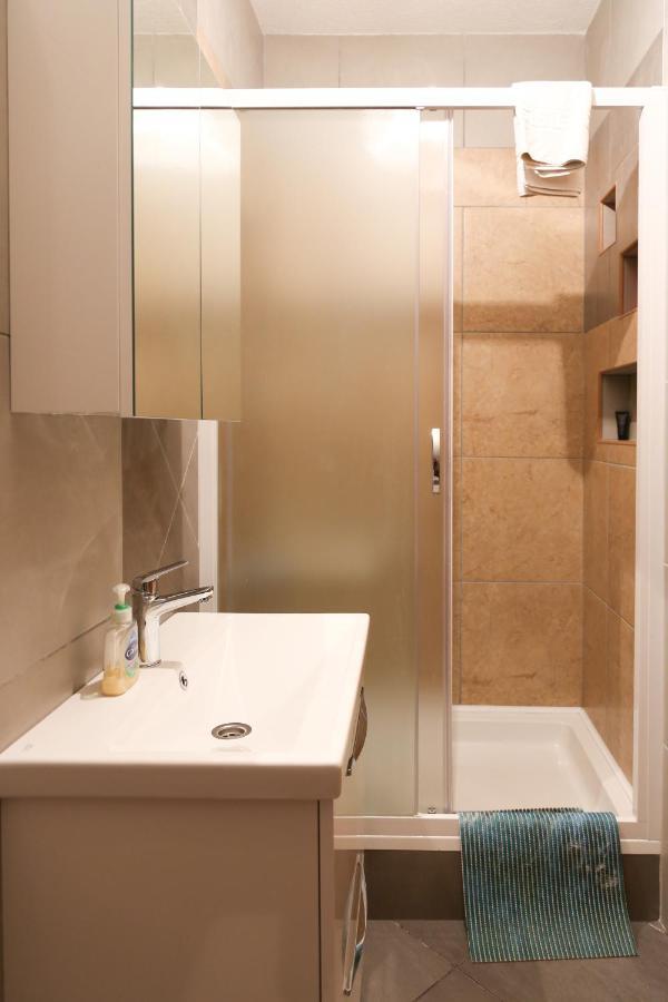 Apartment Gacka Valley Licko Lesce