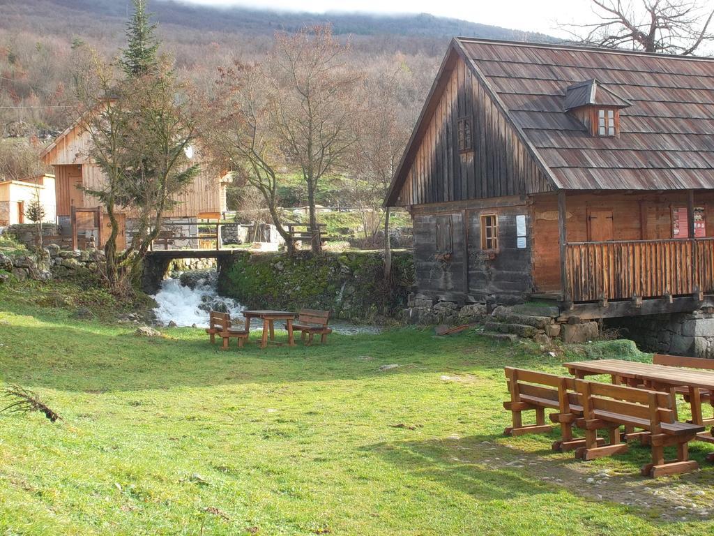 Gacka Valley Apartment