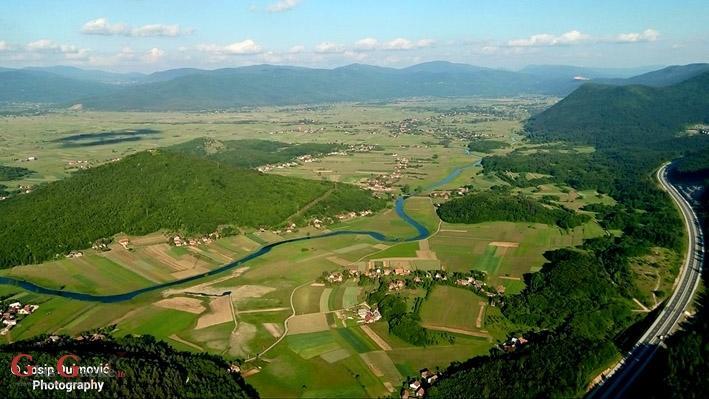 Apartment Gacka Valley *